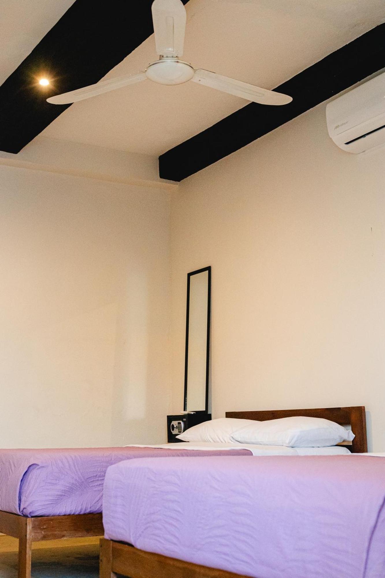 Xuva Aparthotel Merida Room photo